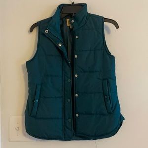 Hunter Green. Puffy vest. Size S. Never worn